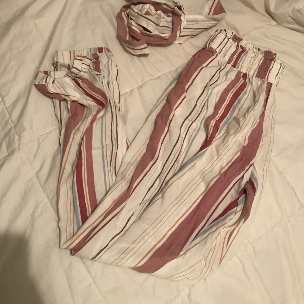 American eagle flowy pants